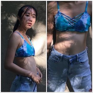 HOLLISTER | TIE DYE BOHO CROSS FRONT FESTIVAL BIKINI TOP